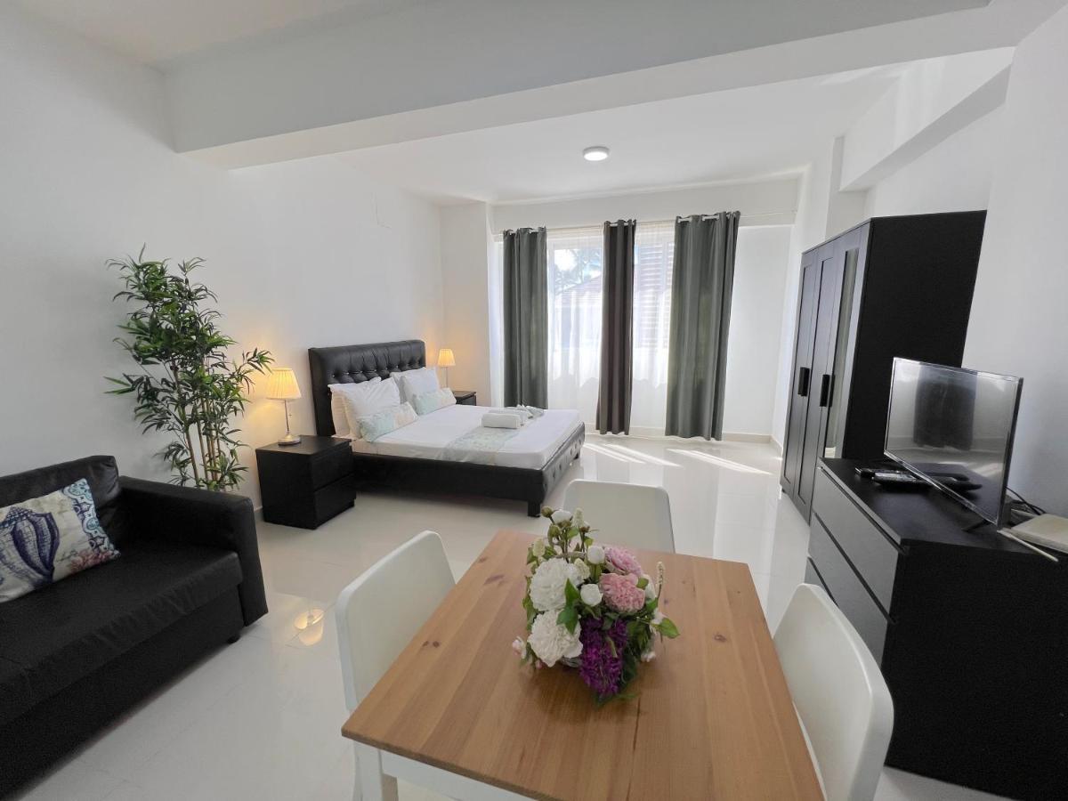 بونتا كانا Vacation Studios With Rooftop Pool, Beach Club, Spa, Restaurants - Ducassi Collection - Playa Los Corales المظهر الخارجي الصورة