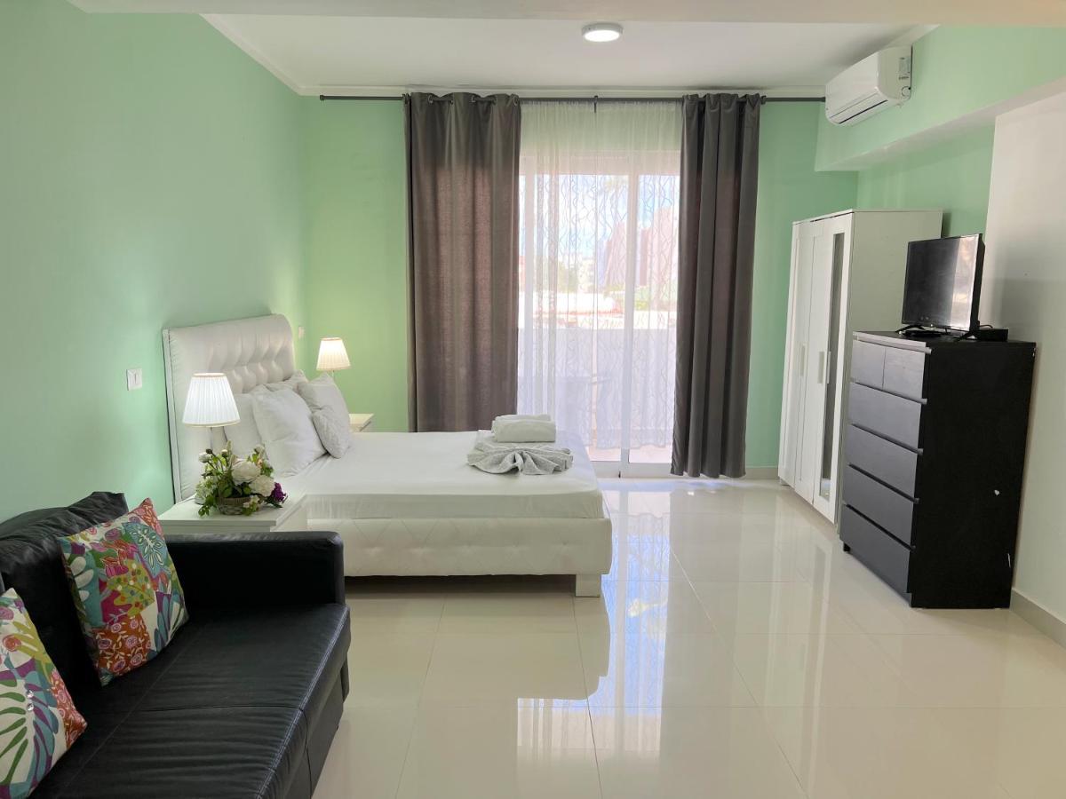 بونتا كانا Vacation Studios With Rooftop Pool, Beach Club, Spa, Restaurants - Ducassi Collection - Playa Los Corales المظهر الخارجي الصورة